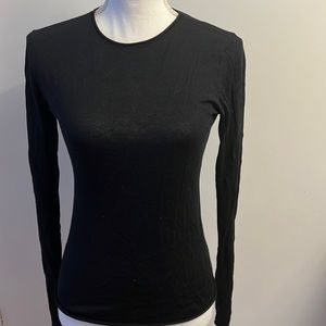 Black Body by Victoria Size Large Soft Thin Women’s Long Sleeve top